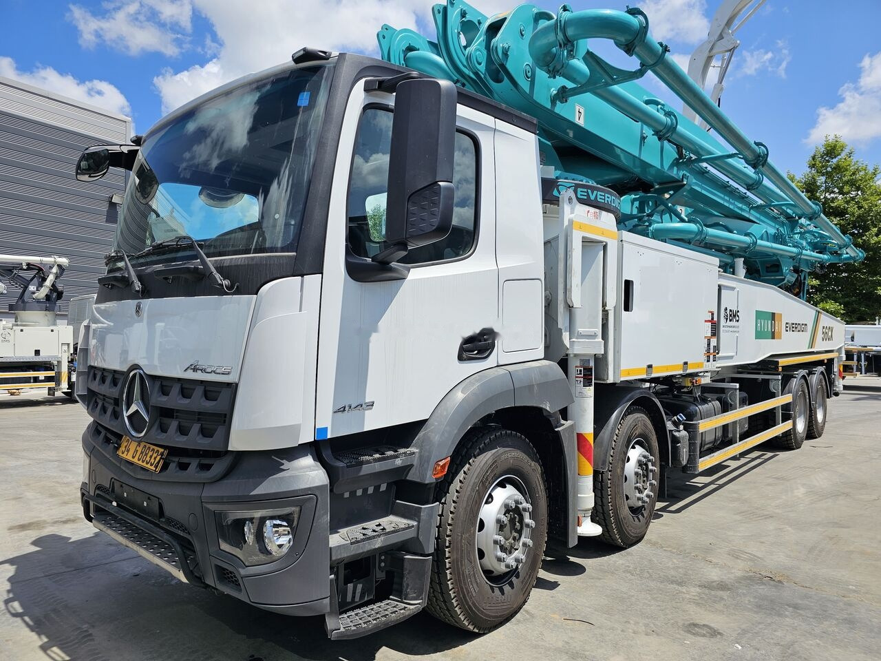 Uusi Betonipumppuauto Mercedes-Benz Arocs 4143 P E6: kuva Uusi Betonipumppuauto Mercedes-Benz Arocs 4143 P E6