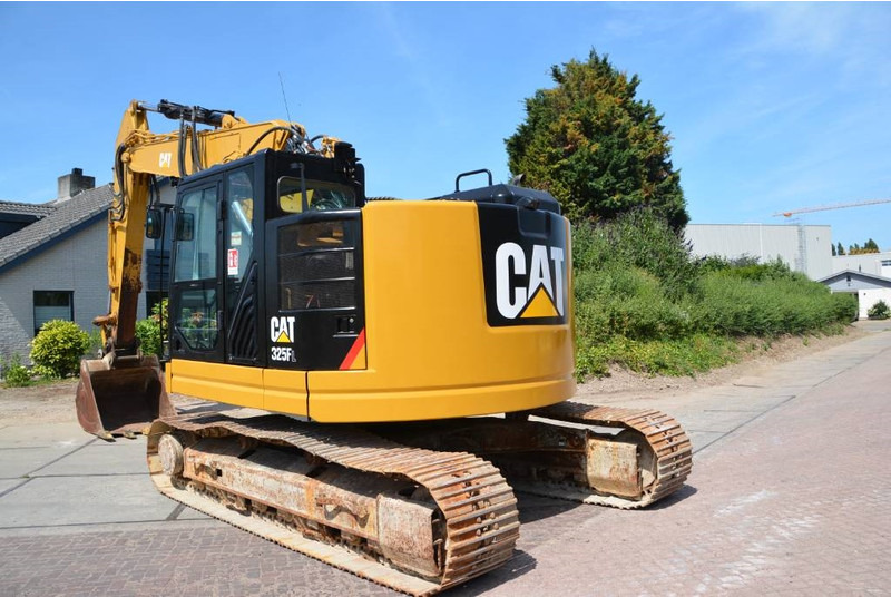 Cat 325 FL CR - Telakaivukone: kuva Cat 325 FL CR - Telakaivukone Cat 325 FL CR - Telakaivukone: kuva Cat 325 FL CR - Telakaivukone