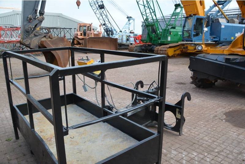 Dieci Pegasus 50.21 - Kurottaja: kuva Dieci Pegasus 50.21 - Kurottaja Dieci Pegasus 50.21 - Kurottaja: kuva Dieci Pegasus 50.21 - Kurottaja