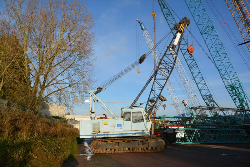 Hitachi KH 125-3 - Telaketjunosturi: kuva Hitachi KH 125-3 - Telaketjunosturi Hitachi KH 125-3 - Telaketjunosturi: kuva Hitachi KH 125-3 - Telaketjunosturi