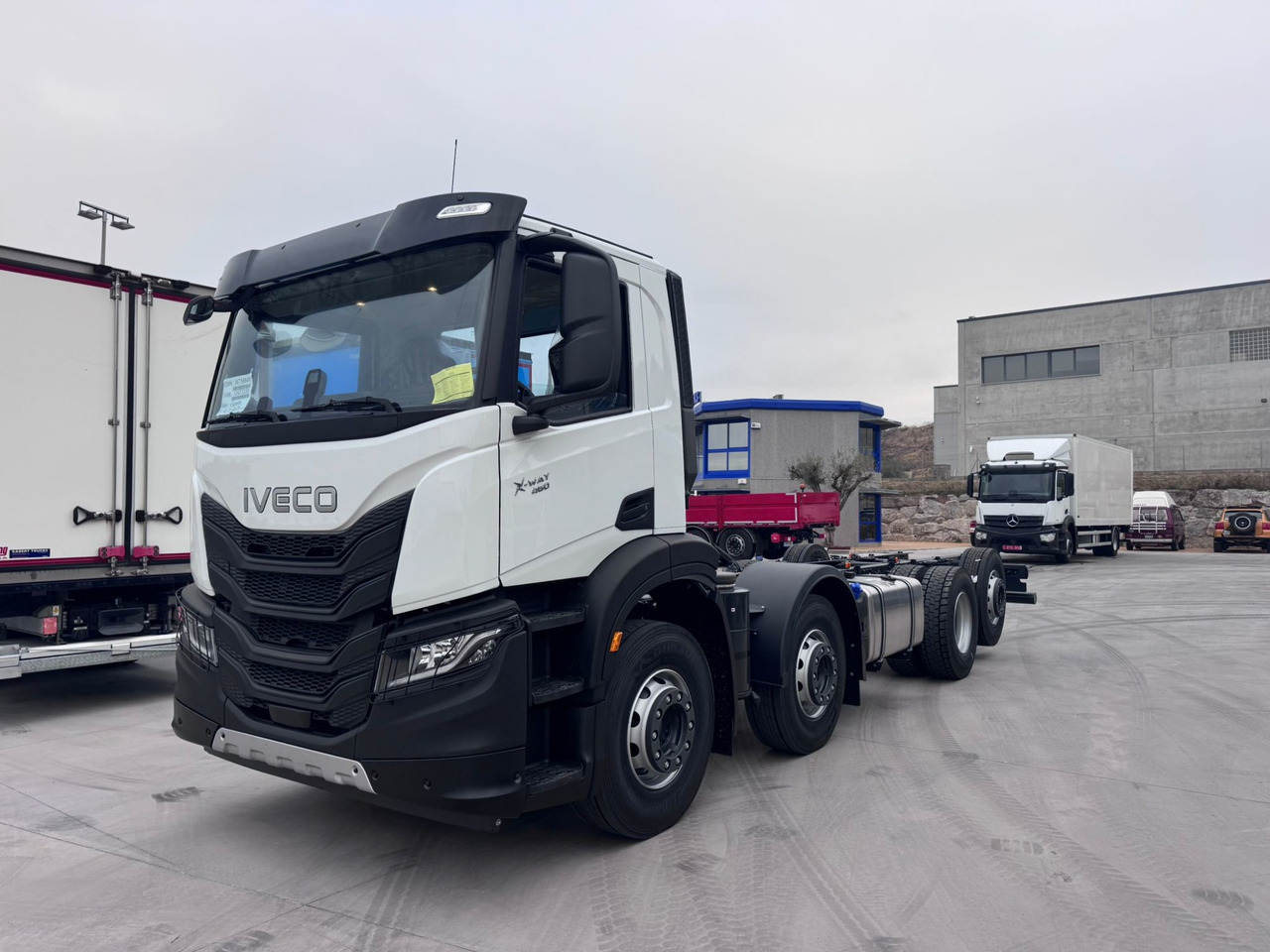 IVECO AD350X50 YPS ON X-Way E6 (Chassis) - Kuorma-auto alusta: kuva IVECO AD350X50 YPS ON X-Way E6 (Chassis) - Kuorma-auto alusta IVECO AD350X50 YPS ON X-Way E6 (Chassis) - Kuorma-auto alusta: kuva IVECO AD350X50 YPS ON X-Way E6 (Chassis) - Kuorma-auto alusta