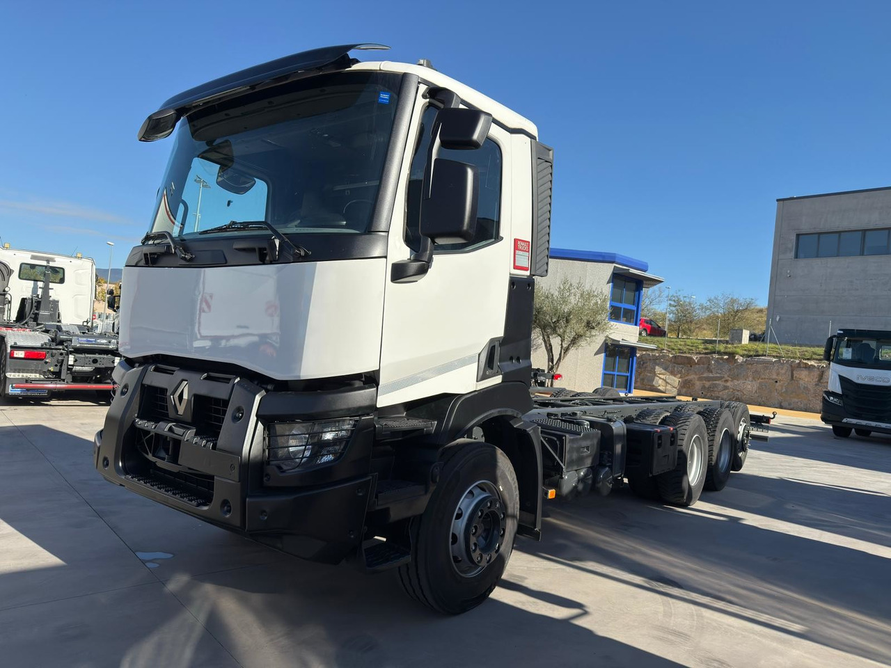 RENAULT C460 E6 (Chassis) - Kuorma-auto alusta: kuva RENAULT C460 E6 (Chassis) - Kuorma-auto alusta RENAULT C460 E6 (Chassis) - Kuorma-auto alusta: kuva RENAULT C460 E6 (Chassis) - Kuorma-auto alusta