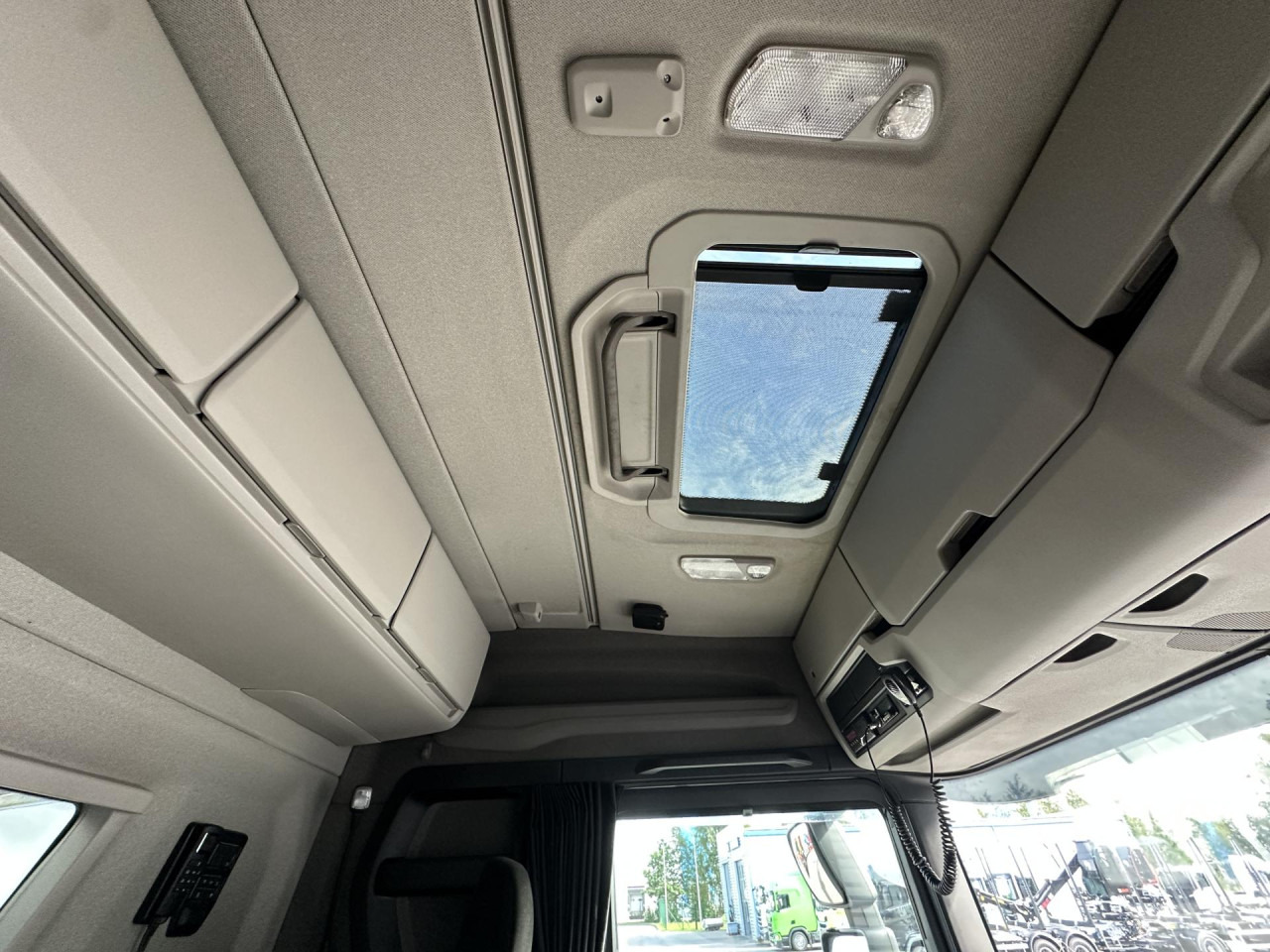 SCANIA R 450 B6x4HA - Konttialus/ Vaihtokuormatilat kuorma-auto: kuva SCANIA R 450 B6x4HA - Konttialus/ Vaihtokuormatilat kuorma-auto SCANIA R 450 B6x4HA - Konttialus/ Vaihtokuormatilat kuorma-auto: kuva SCANIA R 450 B6x4HA - Konttialus/ Vaihtokuormatilat kuorma-auto