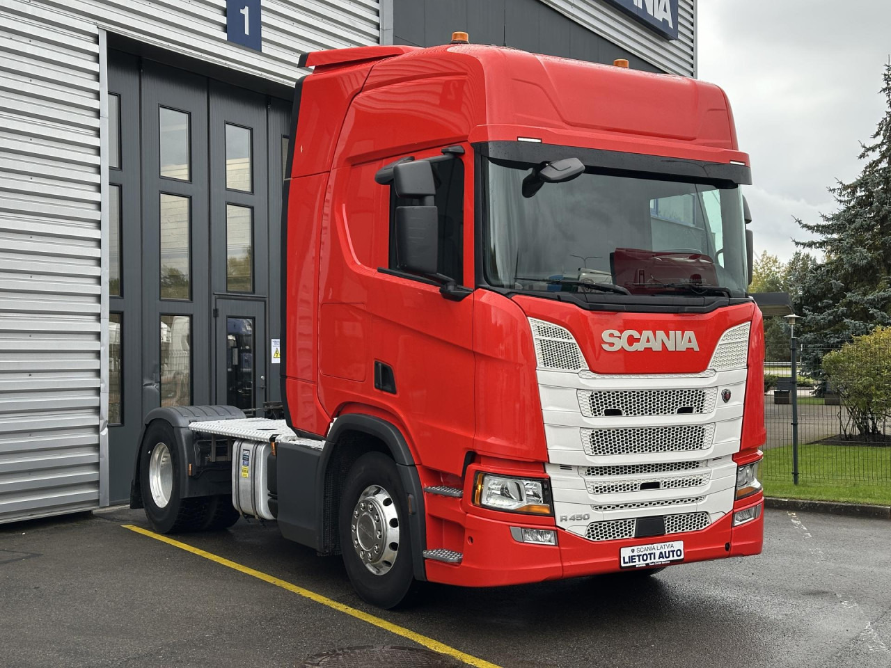 SCANIA R 450 A4x2NA - Vetopöytäauto: kuva SCANIA R 450 A4x2NA - Vetopöytäauto SCANIA R 450 A4x2NA - Vetopöytäauto: kuva SCANIA R 450 A4x2NA - Vetopöytäauto