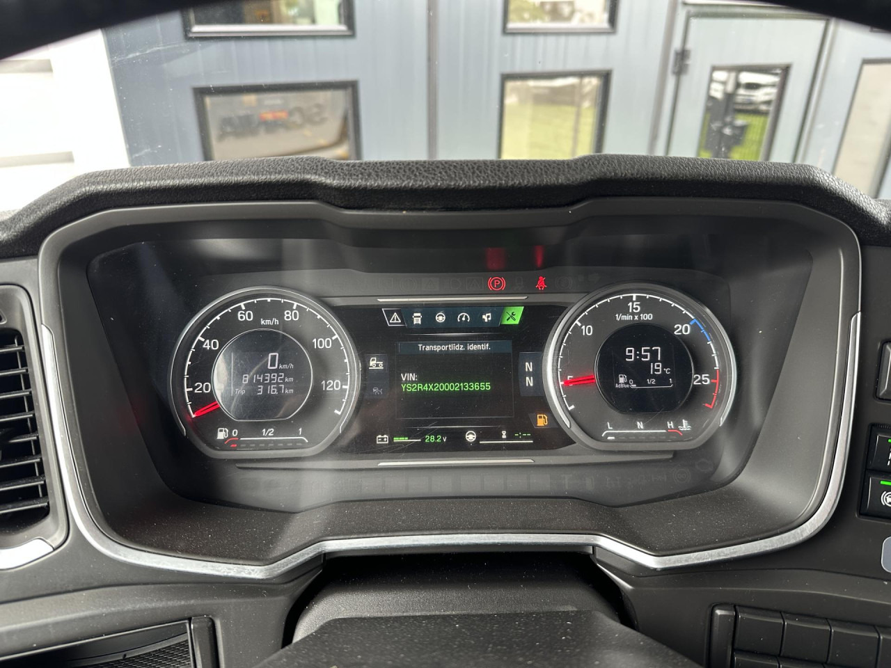 SCANIA R 450 A4x2NA - Vetopöytäauto: kuva SCANIA R 450 A4x2NA - Vetopöytäauto SCANIA R 450 A4x2NA - Vetopöytäauto: kuva SCANIA R 450 A4x2NA - Vetopöytäauto
