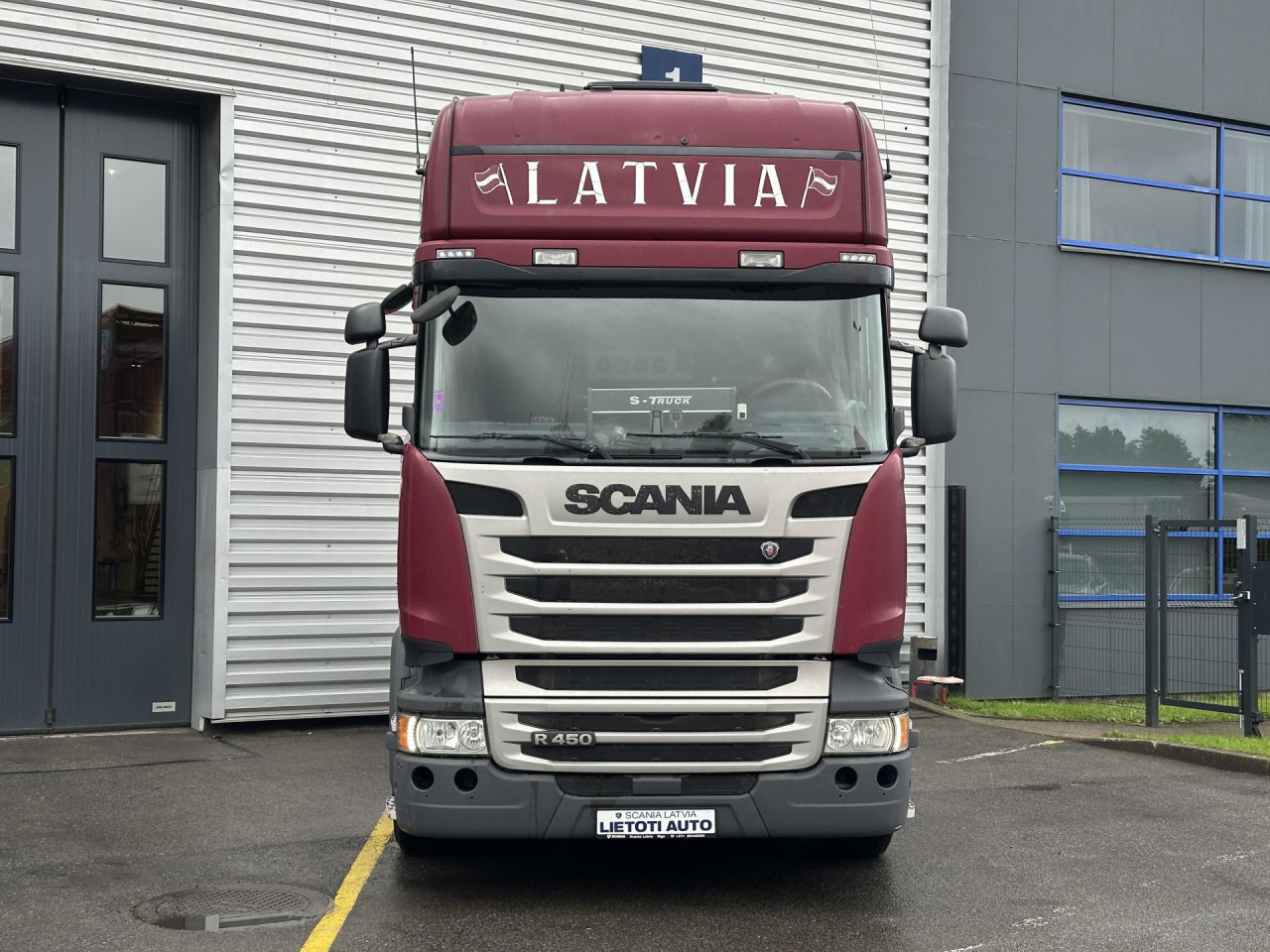 SCANIA R 450 LA4x2MNA - Vetopöytäauto: kuva SCANIA R 450 LA4x2MNA - Vetopöytäauto SCANIA R 450 LA4x2MNA - Vetopöytäauto: kuva SCANIA R 450 LA4x2MNA - Vetopöytäauto