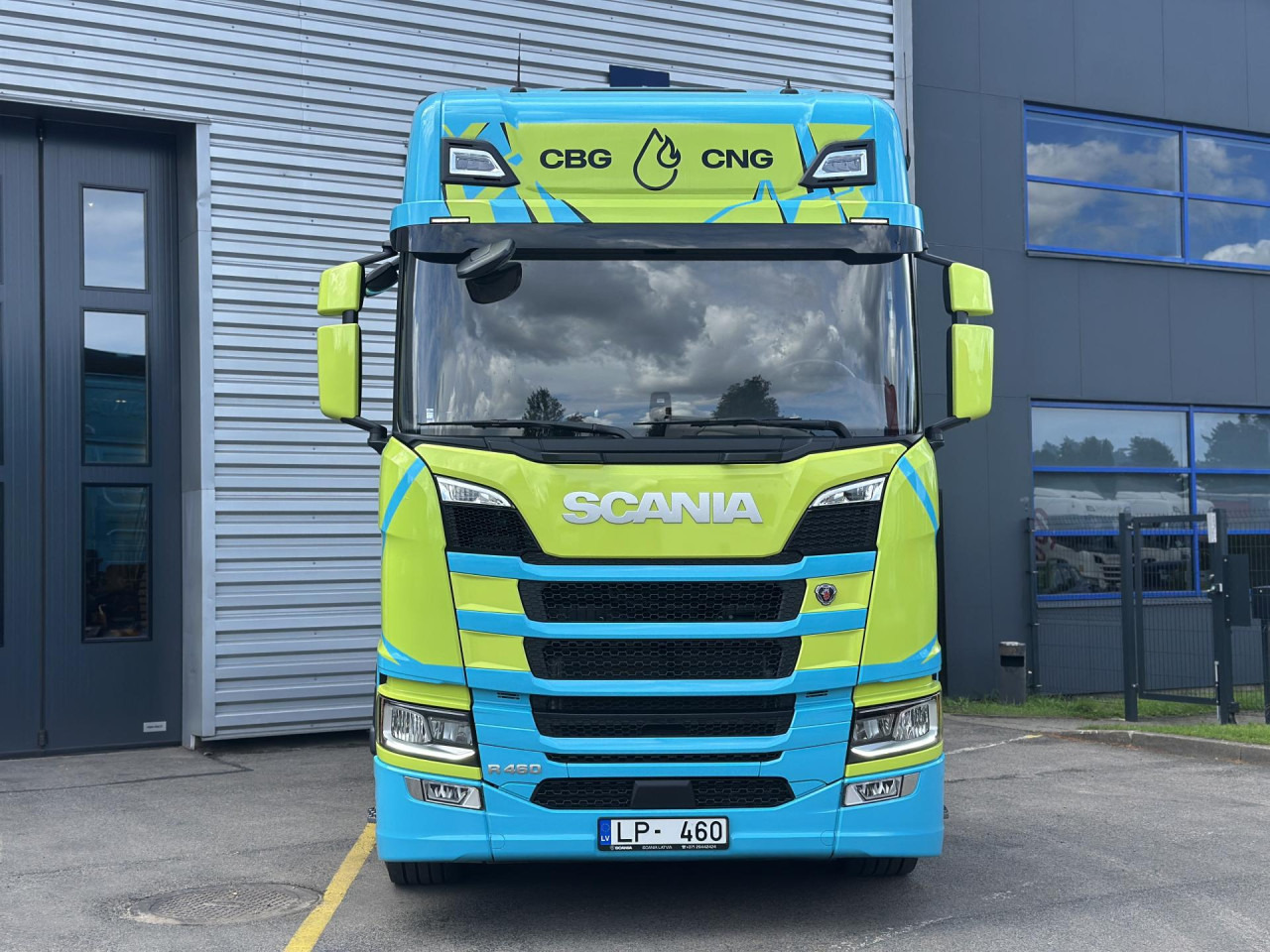 SCANIA R 460 A4x2NB - Vetopöytäauto: kuva SCANIA R 460 A4x2NB - Vetopöytäauto SCANIA R 460 A4x2NB - Vetopöytäauto: kuva SCANIA R 460 A4x2NB - Vetopöytäauto