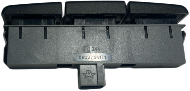 Iveco - Kojelauta: kuva Iveco - Kojelauta Iveco - Kojelauta: kuva Iveco - Kojelauta