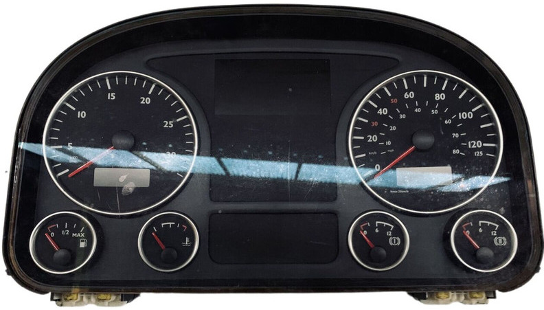 MAN TGX - Kojelauta: kuva MAN TGX - Kojelauta MAN TGX - Kojelauta: kuva MAN TGX - Kojelauta