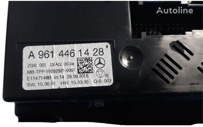 Mercedes-Benz 2016 - Kojelauta: kuva Mercedes-Benz 2016 - Kojelauta Mercedes-Benz 2016 - Kojelauta: kuva Mercedes-Benz 2016 - Kojelauta