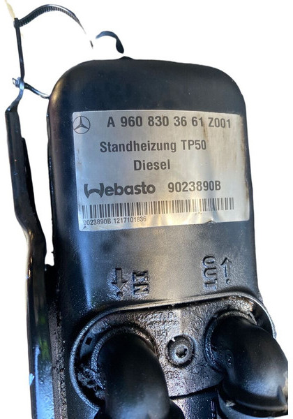 Mercedes-Benz - Ohjaamo ja sisustus: kuva Mercedes-Benz - Ohjaamo ja sisustus Mercedes-Benz - Ohjaamo ja sisustus: kuva Mercedes-Benz - Ohjaamo ja sisustus