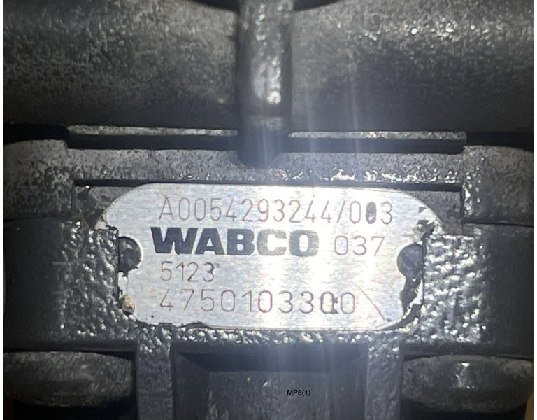Mercedes-Benz MP5 - Jarruosat: kuva Mercedes-Benz MP5 - Jarruosat Mercedes-Benz MP5 - Jarruosat: kuva Mercedes-Benz MP5 - Jarruosat