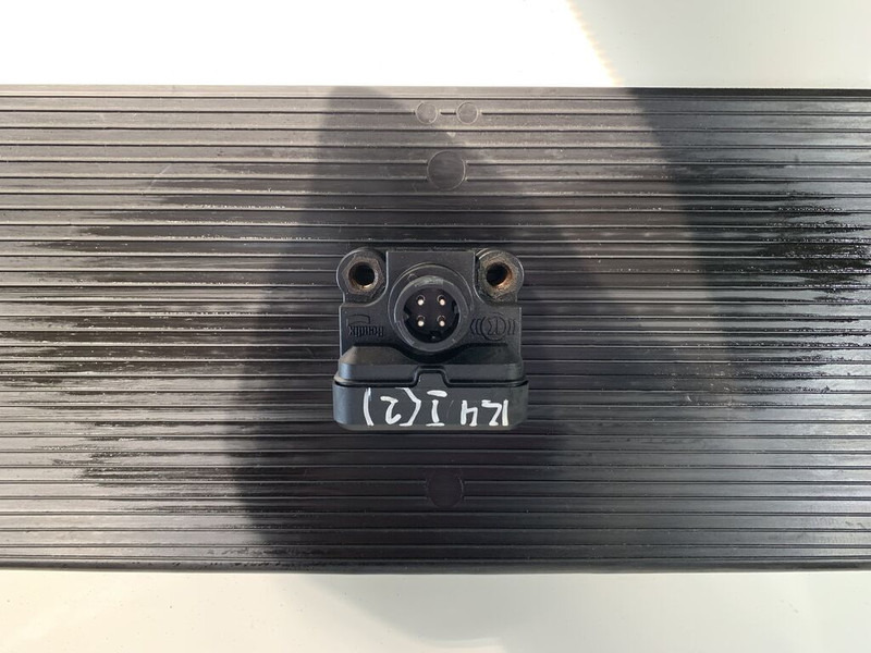 Scania ESP - Anturi: kuva Scania ESP - Anturi Scania ESP - Anturi: kuva Scania ESP - Anturi