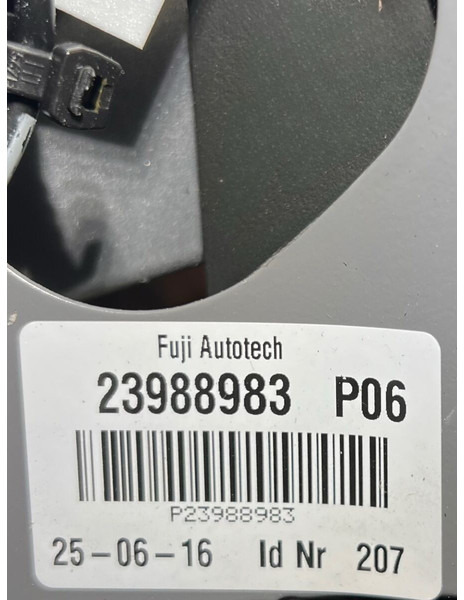 Ohjausvaihde Volvo Aero: kuva Ohjausvaihde Volvo Aero