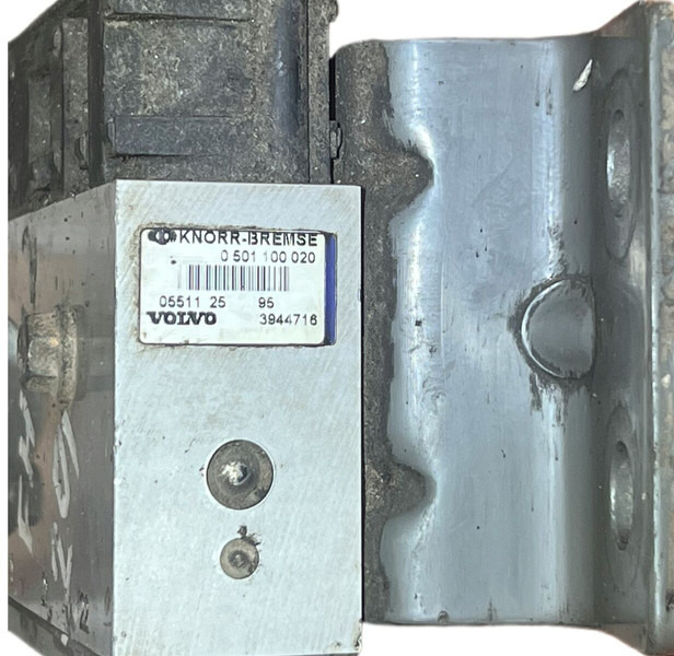 Volvo  - Venttiili: kuva Volvo  - Venttiili Volvo  - Venttiili: kuva Volvo  - Venttiili