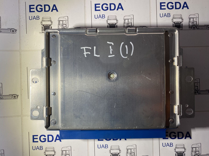 Volvo  - Ohjainyksikkö: kuva Volvo  - Ohjainyksikkö Volvo  - Ohjainyksikkö: kuva Volvo  - Ohjainyksikkö