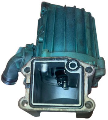 Volvo - Öljysuodatin: kuva Volvo - Öljysuodatin Volvo - Öljysuodatin: kuva Volvo - Öljysuodatin