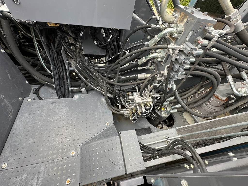 Fuchs MHL 360 F - Materiaalinkäsittelykone: kuva Fuchs MHL 360 F - Materiaalinkäsittelykone Fuchs MHL 360 F - Materiaalinkäsittelykone: kuva Fuchs MHL 360 F - Materiaalinkäsittelykone