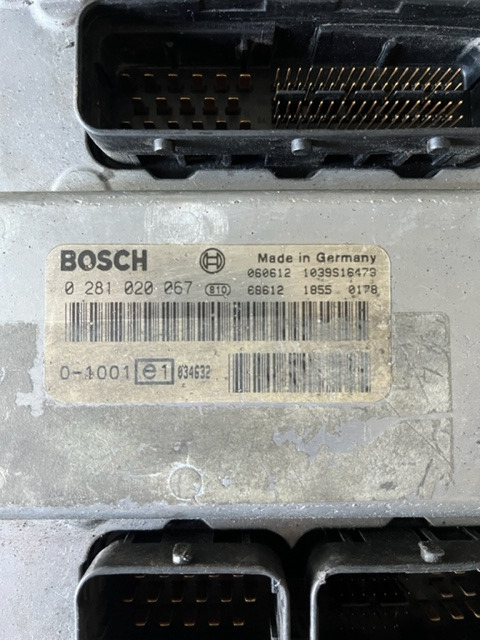 BOSCH Bosch 0281020067 - Ohjainyksikkö - Linja-auto: kuva BOSCH Bosch 0281020067 - Ohjainyksikkö - Linja-auto BOSCH Bosch 0281020067 - Ohjainyksikkö - Linja-auto: kuva BOSCH Bosch 0281020067 - Ohjainyksikkö - Linja-auto