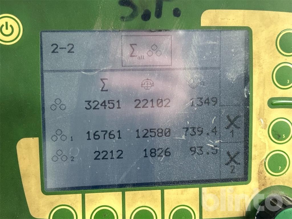 2011 Krone Comprima CV 150 XC - Pyöröpaalain, Käärijä: kuva 2011 Krone Comprima CV 150 XC - Pyöröpaalain, Käärijä 2011 Krone Comprima CV 150 XC - Pyöröpaalain, Käärijä: kuva 2011 Krone Comprima CV 150 XC - Pyöröpaalain, Käärijä