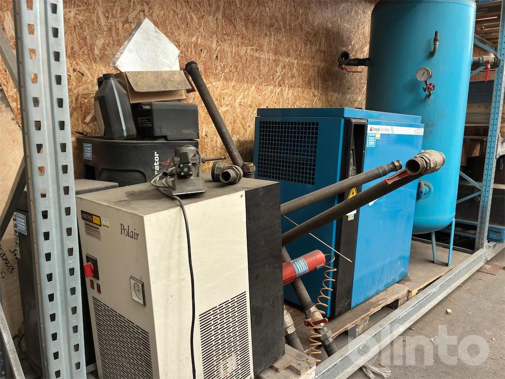 CompAir BroomWade 6000e - Ilmakompressori: kuva  CompAir BroomWade 6000e - Ilmakompressori CompAir BroomWade 6000e - Ilmakompressori: kuva  CompAir BroomWade 6000e - Ilmakompressori