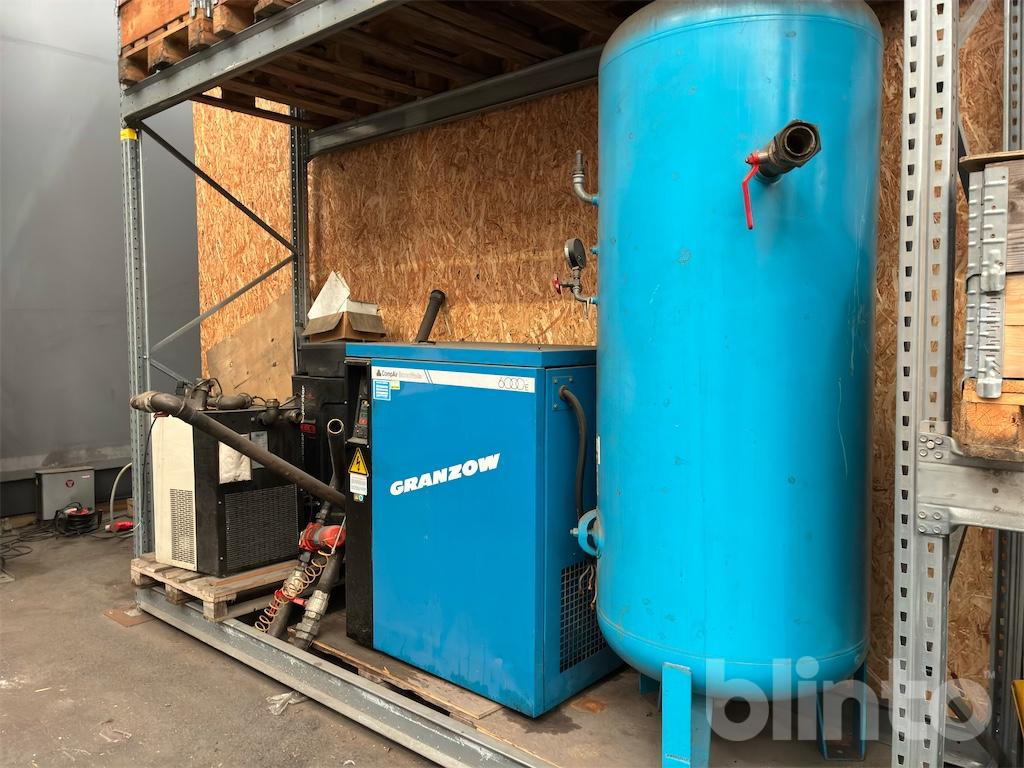CompAir BroomWade 6000e - Ilmakompressori: kuva CompAir BroomWade 6000e - Ilmakompressori CompAir BroomWade 6000e - Ilmakompressori: kuva CompAir BroomWade 6000e - Ilmakompressori
