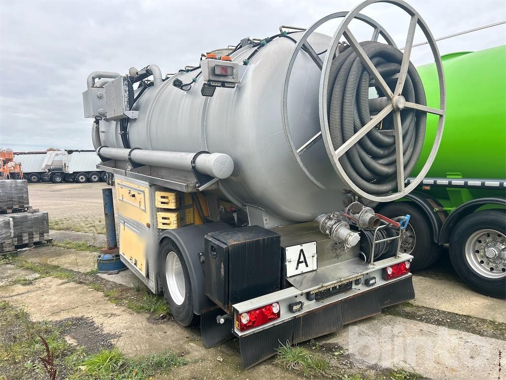 ENS Saug Truck XXL 18 (2009) - Säiliöpuoliperävaunu: kuva ENS Saug Truck XXL 18 (2009) - Säiliöpuoliperävaunu ENS Saug Truck XXL 18 (2009) - Säiliöpuoliperävaunu: kuva ENS Saug Truck XXL 18 (2009) - Säiliöpuoliperävaunu