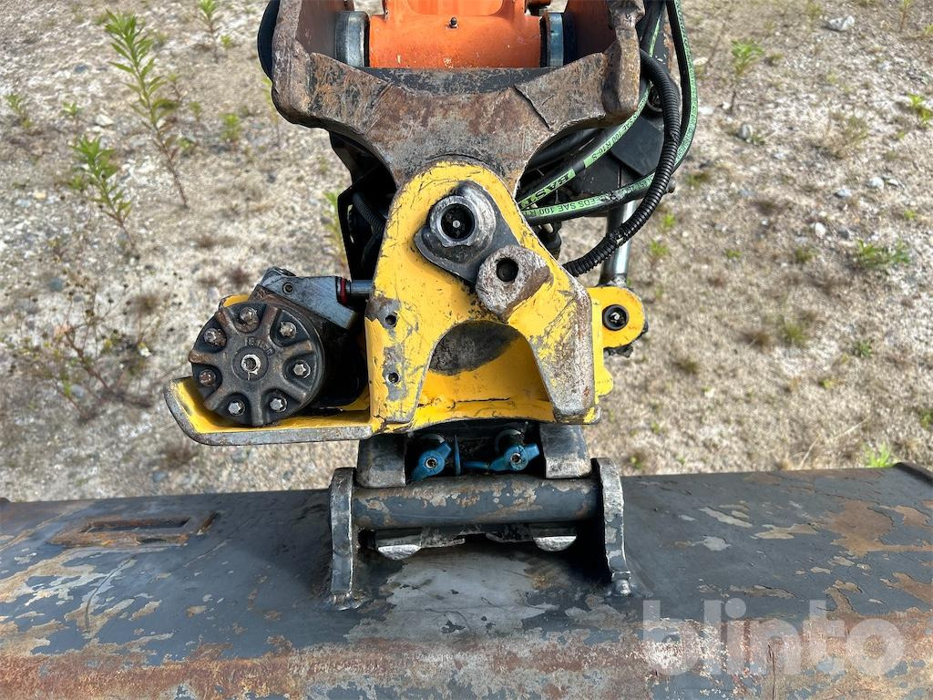 Telakaivukone Hitachi: kuva Telakaivukone Hitachi