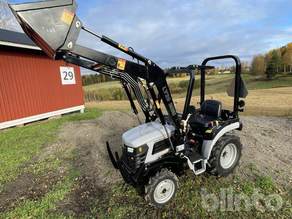 Landtrac 254/4WD StegV med lastare - Pientraktori: kuva Landtrac 254/4WD StegV med lastare - Pientraktori Landtrac 254/4WD StegV med lastare - Pientraktori: kuva Landtrac 254/4WD StegV med lastare - Pientraktori