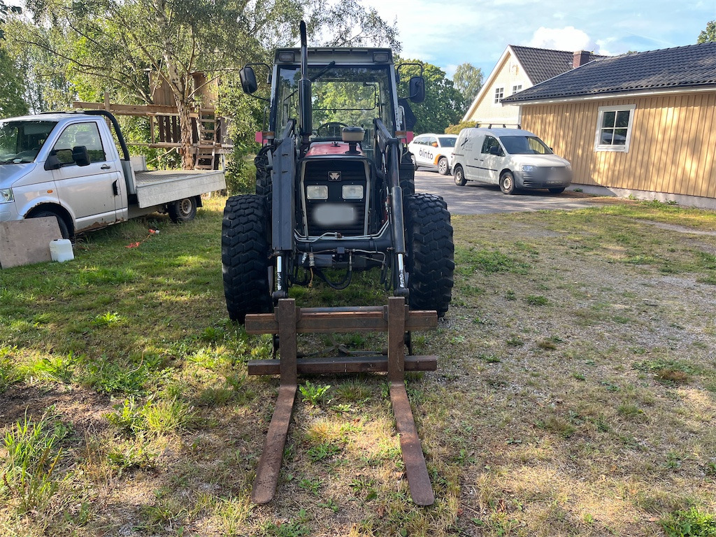 MASSEY FERGUSON 382 - Traktori: kuva MASSEY FERGUSON 382 - Traktori MASSEY FERGUSON 382 - Traktori: kuva MASSEY FERGUSON 382 - Traktori