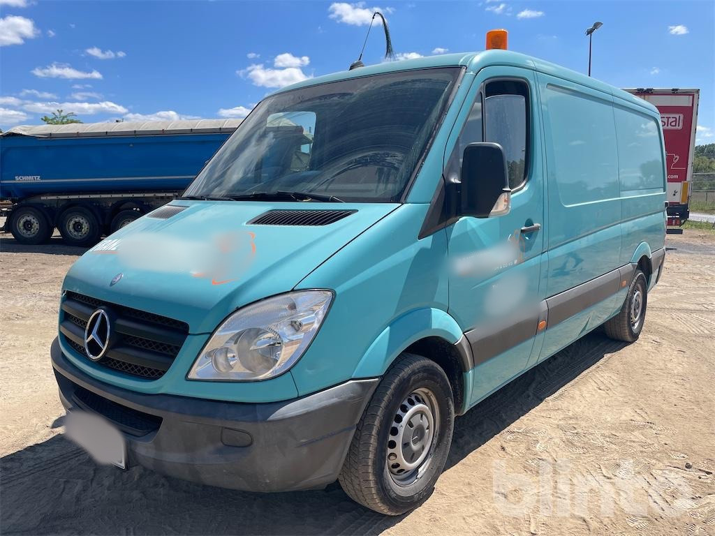 Mercedes Sprinter DB 313 CDI - Pakettiauto: kuva Mercedes Sprinter DB 313 CDI - Pakettiauto Mercedes Sprinter DB 313 CDI - Pakettiauto: kuva Mercedes Sprinter DB 313 CDI - Pakettiauto