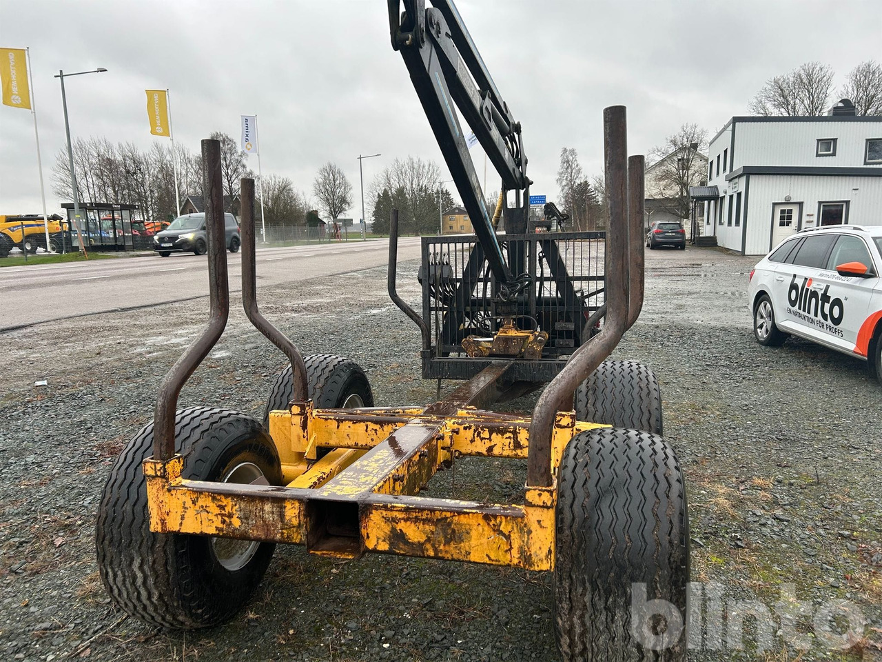 Metsäperävaunu Mowi 2453: kuva Metsäperävaunu Mowi 2453