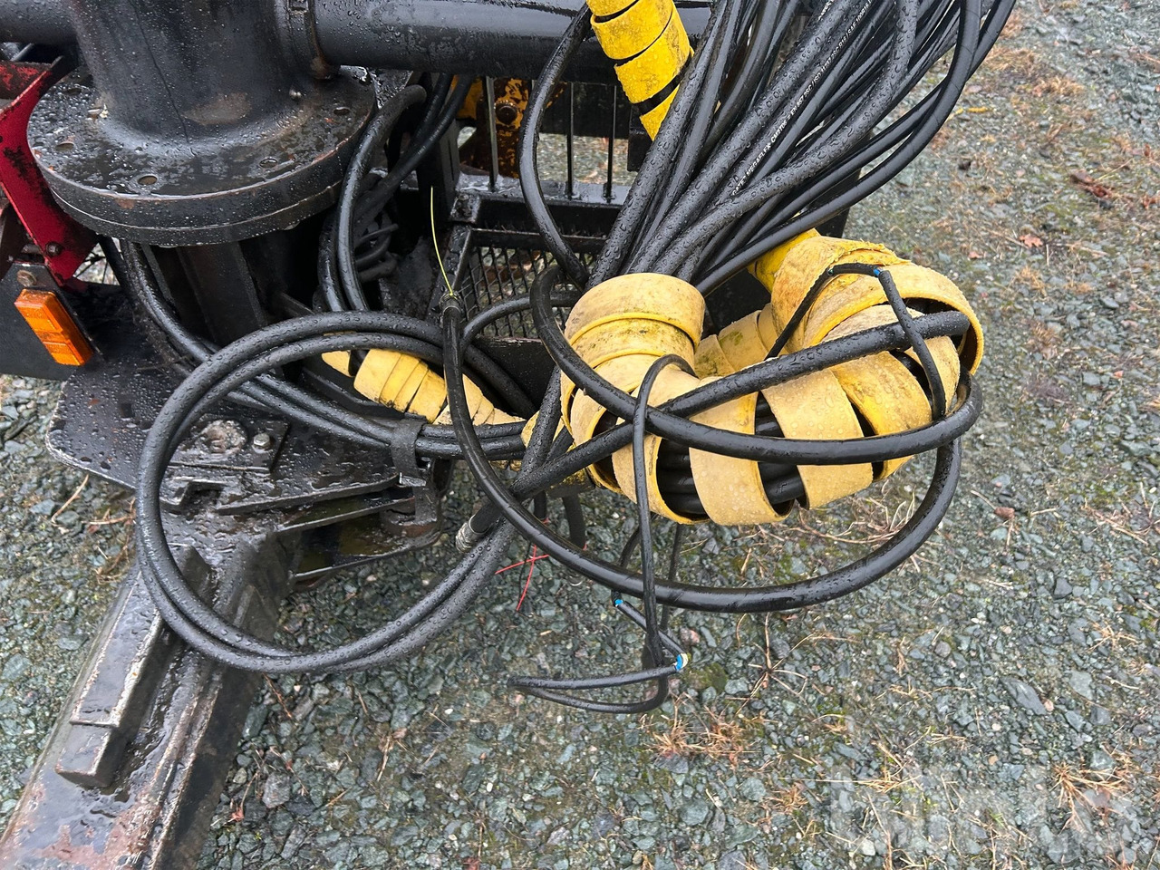 Metsäperävaunu Mowi 2453: kuva Metsäperävaunu Mowi 2453