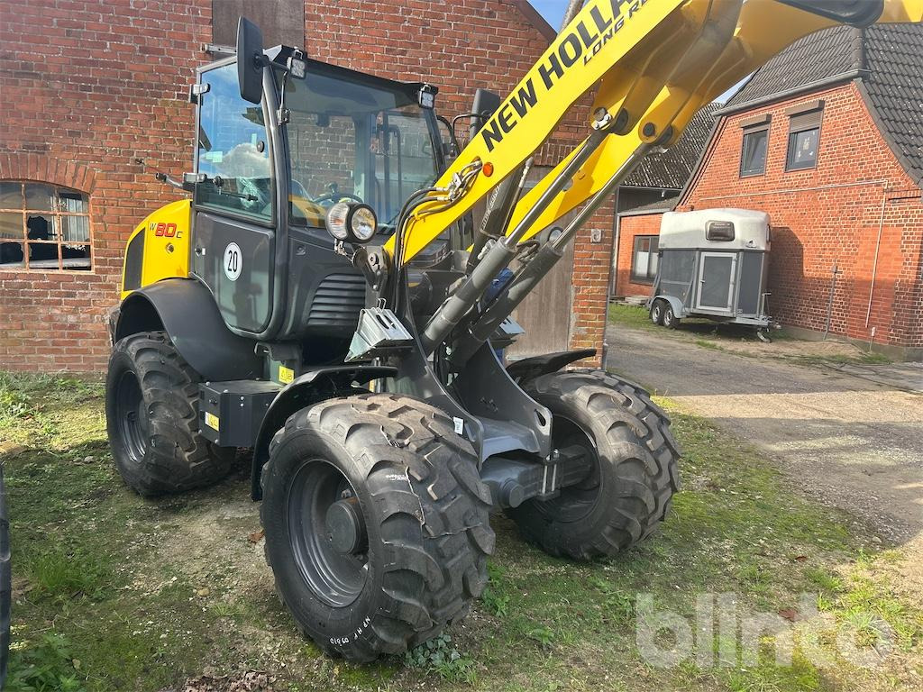 New Holland W80C LE (2023) - Pyöräkuormaaja: kuva  New Holland W80C LE (2023) - Pyöräkuormaaja New Holland W80C LE (2023) - Pyöräkuormaaja: kuva  New Holland W80C LE (2023) - Pyöräkuormaaja