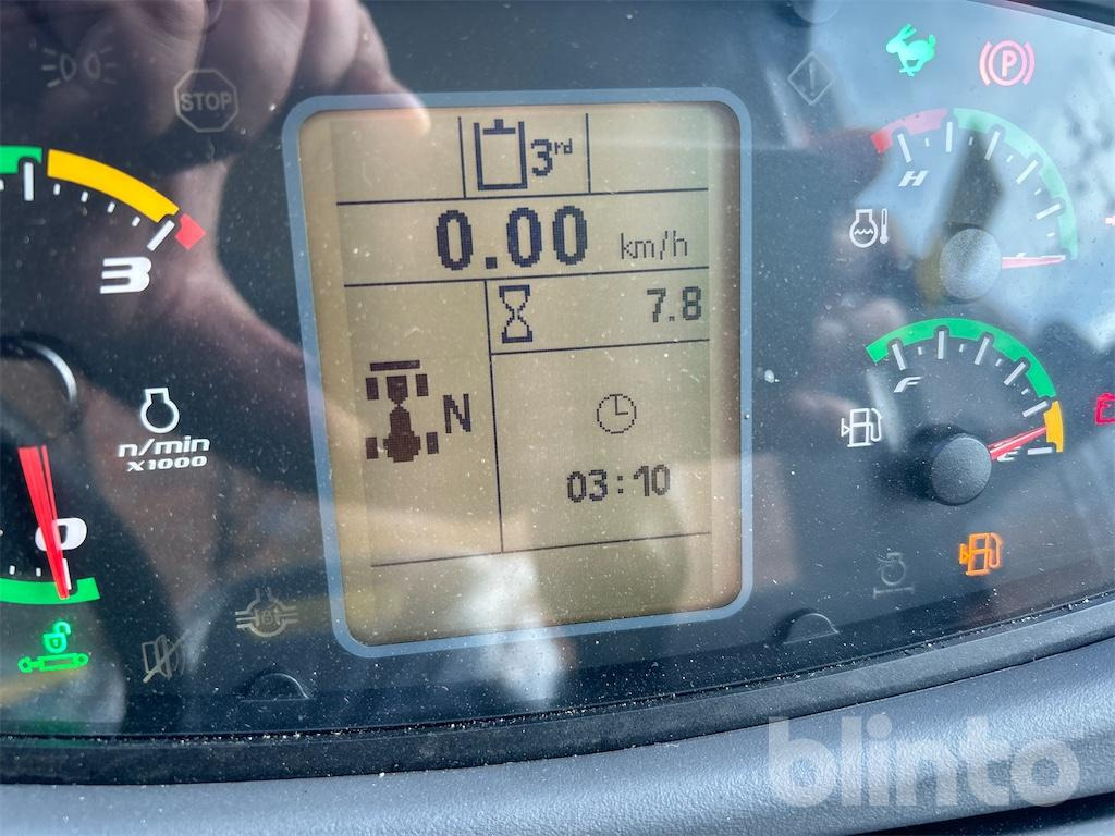 New Holland W80C LE (2023) - Pyöräkuormaaja: kuva  New Holland W80C LE (2023) - Pyöräkuormaaja New Holland W80C LE (2023) - Pyöräkuormaaja: kuva  New Holland W80C LE (2023) - Pyöräkuormaaja