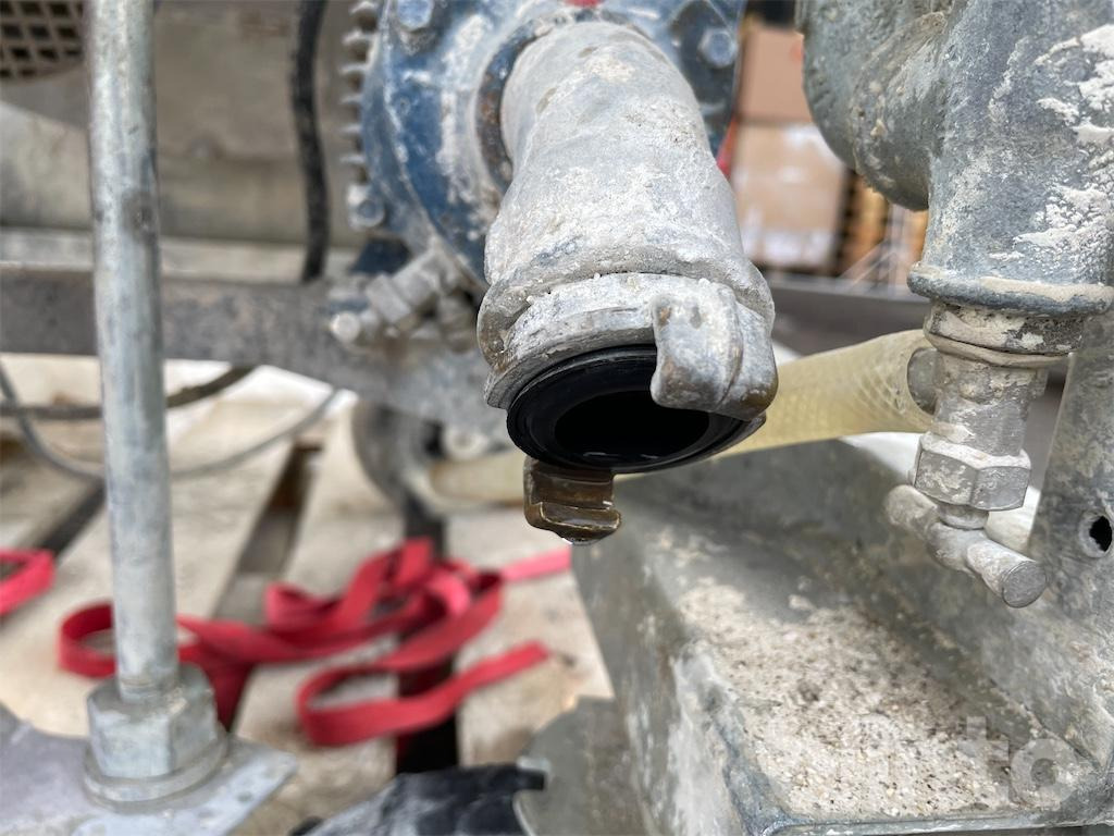 Rakennustarvikkeet PFT R3 Ritmo: kuva Rakennustarvikkeet PFT R3 Ritmo Rakennustarvikkeet PFT R3 Ritmo: kuva Rakennustarvikkeet PFT R3 Ritmo