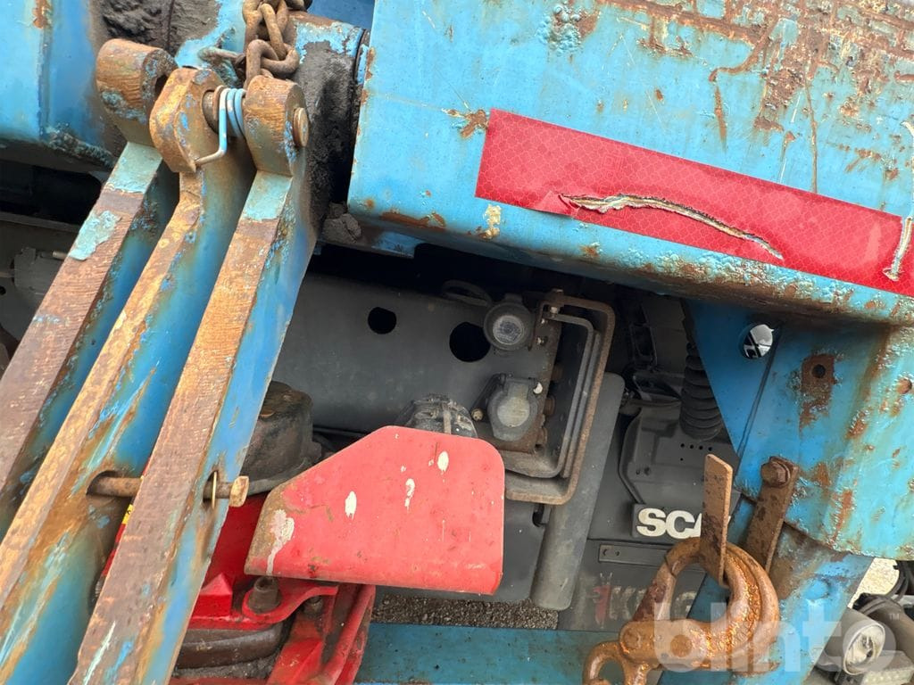 Nostovarsi-vaihtolavakuorma kuorma-auto SCANIA G450LB6X2*4HNB: kuva Nostovarsi-vaihtolavakuorma kuorma-auto SCANIA G450LB6X2*4HNB Nostovarsi-vaihtolavakuorma kuorma-auto SCANIA G450LB6X2*4HNB: kuva Nostovarsi-vaihtolavakuorma kuorma-auto SCANIA G450LB6X2*4HNB