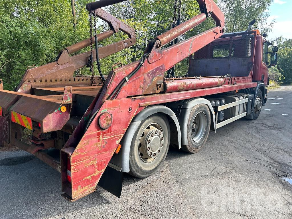SCANIA P114GB6X2*4NB340 - Konttialus/ Vaihtokuormatilat kuorma-auto: kuva SCANIA P114GB6X2*4NB340 - Konttialus/ Vaihtokuormatilat kuorma-auto SCANIA P114GB6X2*4NB340 - Konttialus/ Vaihtokuormatilat kuorma-auto: kuva SCANIA P114GB6X2*4NB340 - Konttialus/ Vaihtokuormatilat kuorma-auto