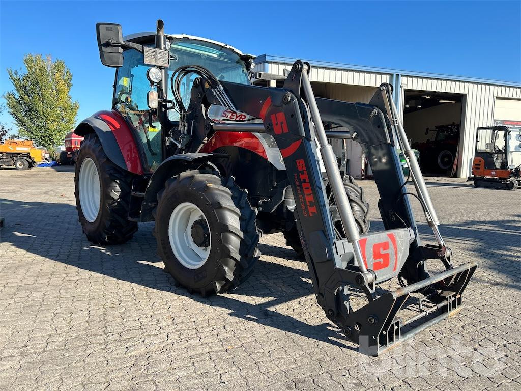 Steyr 4090 Kompakt (2023) - Traktori: kuva Steyr 4090 Kompakt (2023) - Traktori Steyr 4090 Kompakt (2023) - Traktori: kuva Steyr 4090 Kompakt (2023) - Traktori