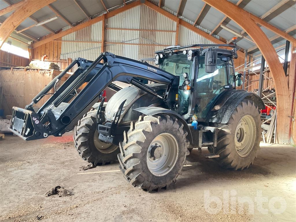 VALTRA N135 twintrack - Traktori: kuva VALTRA N135 twintrack - Traktori VALTRA N135 twintrack - Traktori: kuva VALTRA N135 twintrack - Traktori