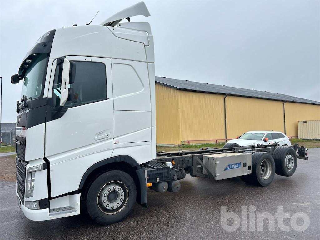VOLVO FH 6x2 - Kuorma-auto alusta: kuva VOLVO FH 6x2 - Kuorma-auto alusta VOLVO FH 6x2 - Kuorma-auto alusta: kuva VOLVO FH 6x2 - Kuorma-auto alusta