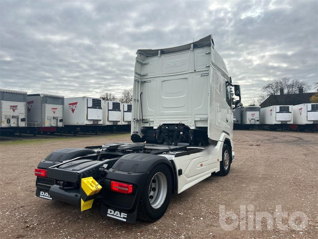 DAF XG 530 4x2 SZM FT - Vetopöytäauto: kuva DAF XG 530 4x2 SZM FT - Vetopöytäauto DAF XG 530 4x2 SZM FT - Vetopöytäauto: kuva DAF XG 530 4x2 SZM FT - Vetopöytäauto