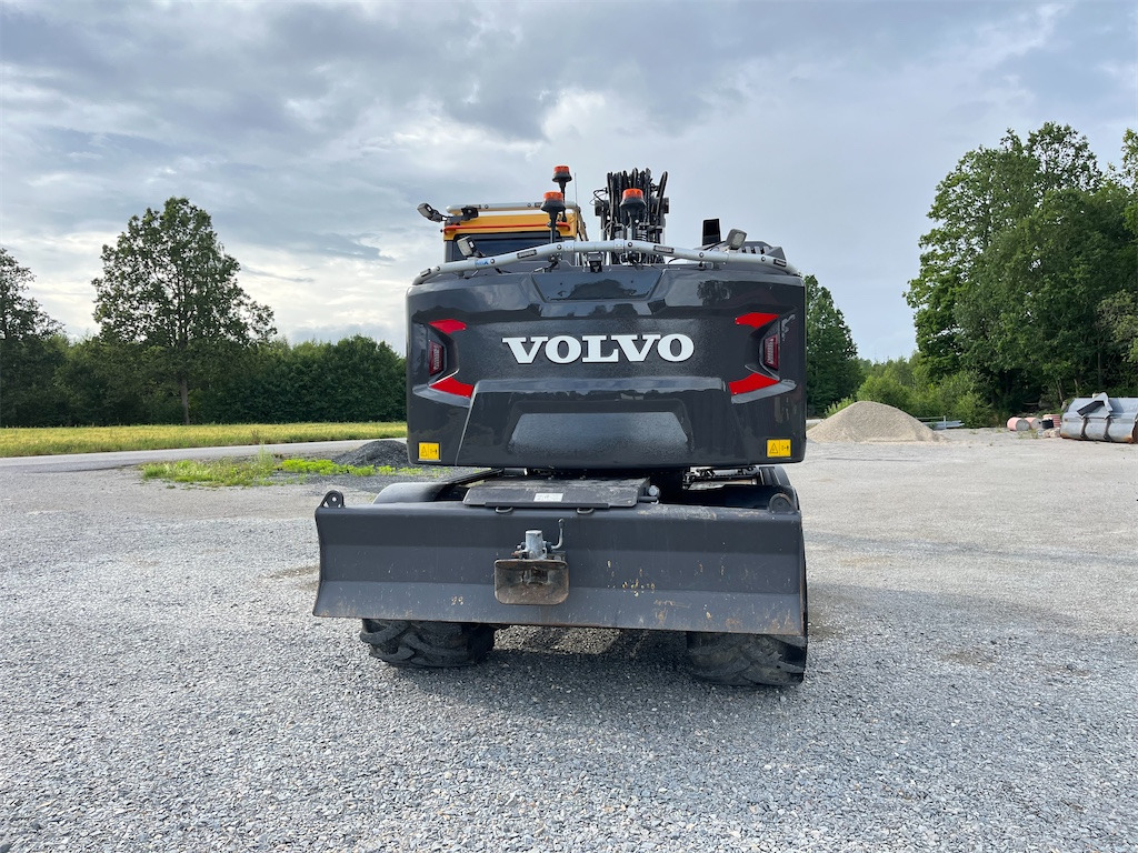 Volvo EWR170E - Pyöräalustainen kaivinkone: kuva Volvo EWR170E - Pyöräalustainen kaivinkone Volvo EWR170E - Pyöräalustainen kaivinkone: kuva Volvo EWR170E - Pyöräalustainen kaivinkone