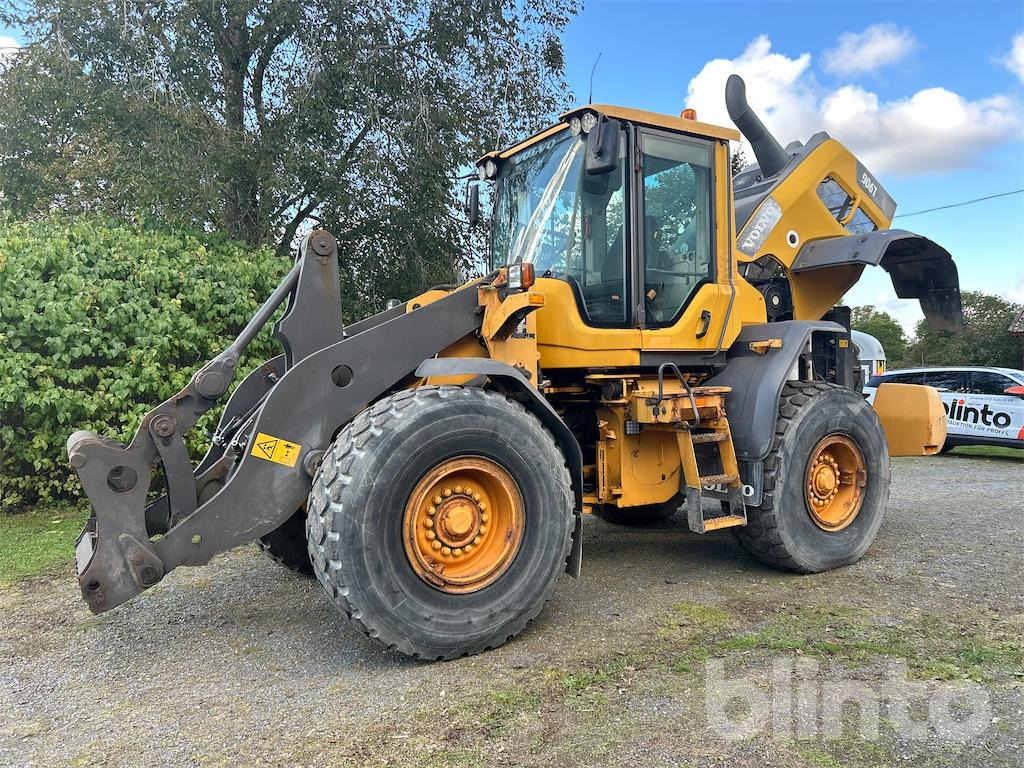 Volvo L90G - Pyöräkuormaaja: kuva  Volvo L90G - Pyöräkuormaaja Volvo L90G - Pyöräkuormaaja: kuva  Volvo L90G - Pyöräkuormaaja
