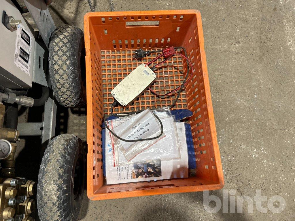 Washpower Pro Cleanerx100 Batterimodell - Siivouskone: kuva Washpower Pro Cleanerx100 Batterimodell - Siivouskone Washpower Pro Cleanerx100 Batterimodell - Siivouskone: kuva Washpower Pro Cleanerx100 Batterimodell - Siivouskone