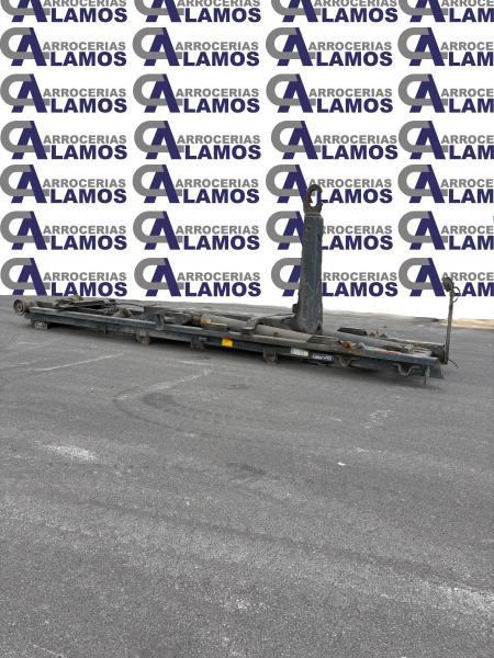 CAYVOL CAYVOL MV-22/70 - Kappaletavaranosturi: kuva CAYVOL CAYVOL MV-22/70 - Kappaletavaranosturi CAYVOL CAYVOL MV-22/70 - Kappaletavaranosturi: kuva CAYVOL CAYVOL MV-22/70 - Kappaletavaranosturi