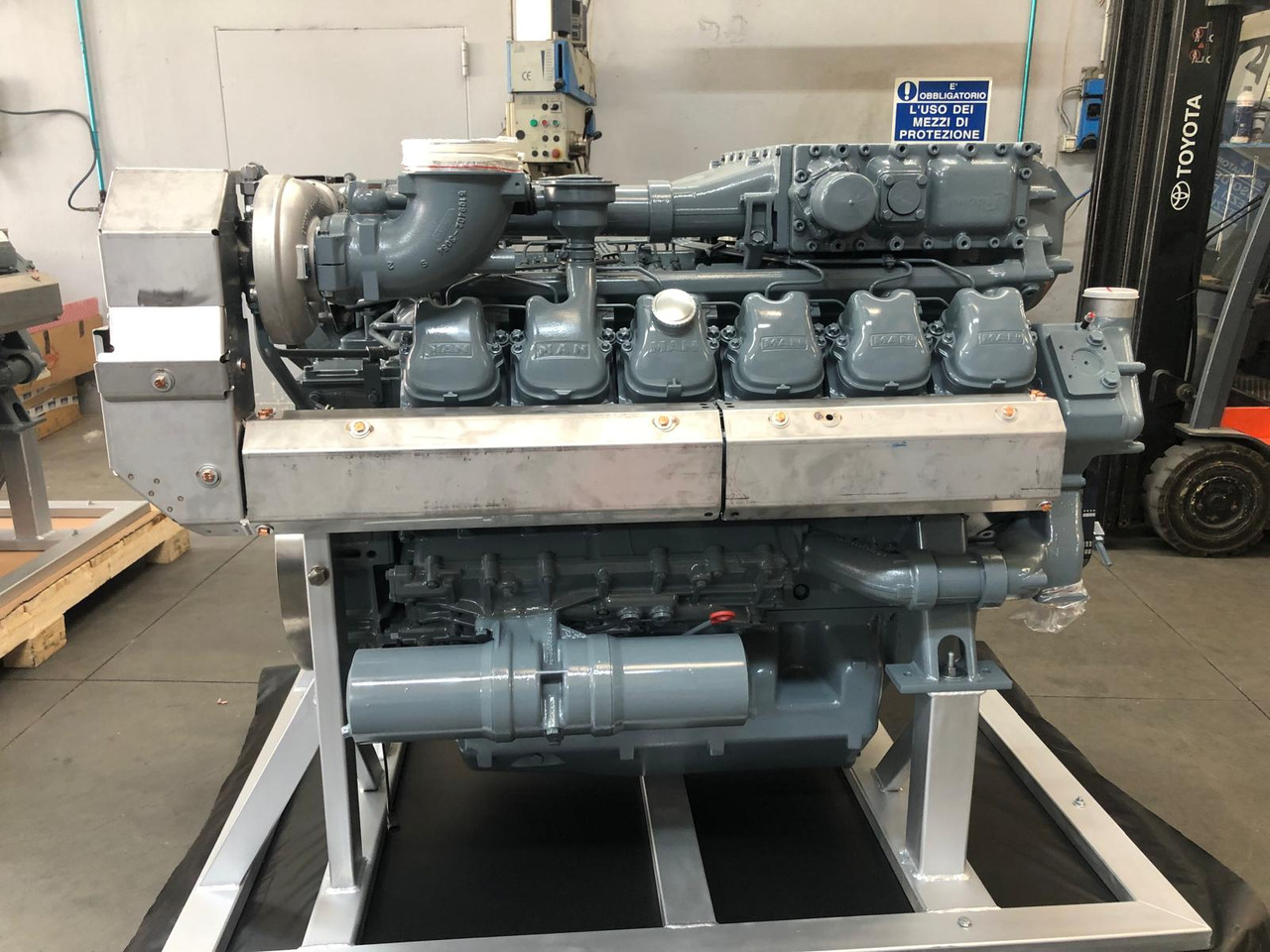 MOTORE COMPLETO MAN D2842LE211 / D2842 LE211 - D2842LE201 / D2842 LE201 - Moottori: kuva MOTORE COMPLETO MAN D2842LE211 / D2842 LE211 - D2842LE201 / D2842 LE201 - Moottori MOTORE COMPLETO MAN D2842LE211 / D2842 LE211 - D2842LE201 / D2842 LE201 - Moottori: kuva MOTORE COMPLETO MAN D2842LE211 / D2842 LE211 - D2842LE201 / D2842 LE201 - Moottori