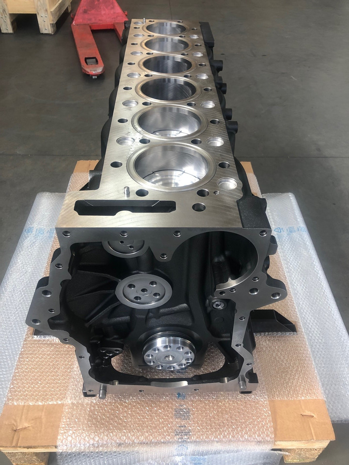 SHORTBLOCK / BLOCCO MOTORE MAN D2066 EURO6 (camion e bus) - Sylinterielementit - Kuorma-auto: kuva SHORTBLOCK / BLOCCO MOTORE MAN D2066 EURO6 (camion e bus) - Sylinterielementit - Kuorma-auto SHORTBLOCK / BLOCCO MOTORE MAN D2066 EURO6 (camion e bus) - Sylinterielementit - Kuorma-auto: kuva SHORTBLOCK / BLOCCO MOTORE MAN D2066 EURO6 (camion e bus) - Sylinterielementit - Kuorma-auto