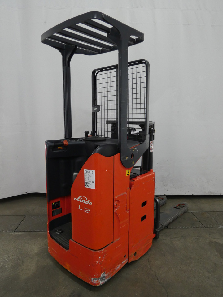 Linde L12LS - Pinoamistrukki: kuva Linde L12LS - Pinoamistrukki Linde L12LS - Pinoamistrukki: kuva Linde L12LS - Pinoamistrukki