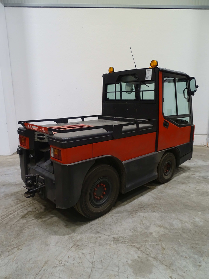 Linde P250 - Vetotrukki: kuva Linde P250 - Vetotrukki Linde P250 - Vetotrukki: kuva Linde P250 - Vetotrukki